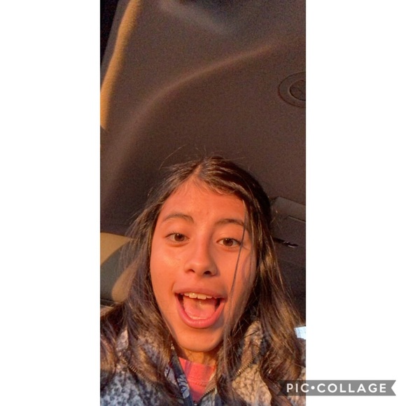 Meet your Posher, Camila - Picture 1 of 1